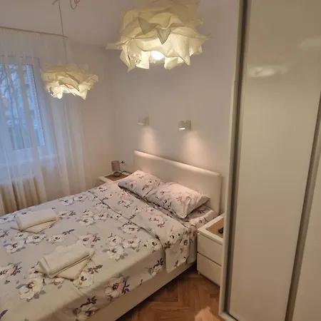 Apartment Aurora